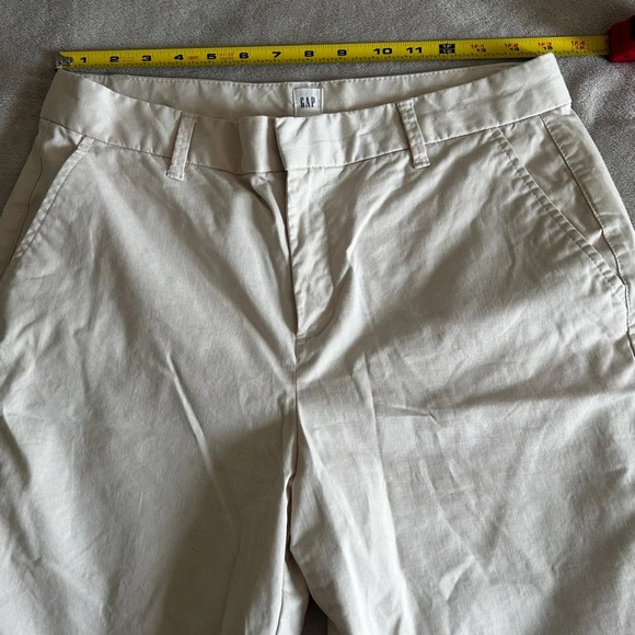 Gap Shorts Womens Size 8 Khaki Beige Chino Stretch Zipper - Picture 12 of 14